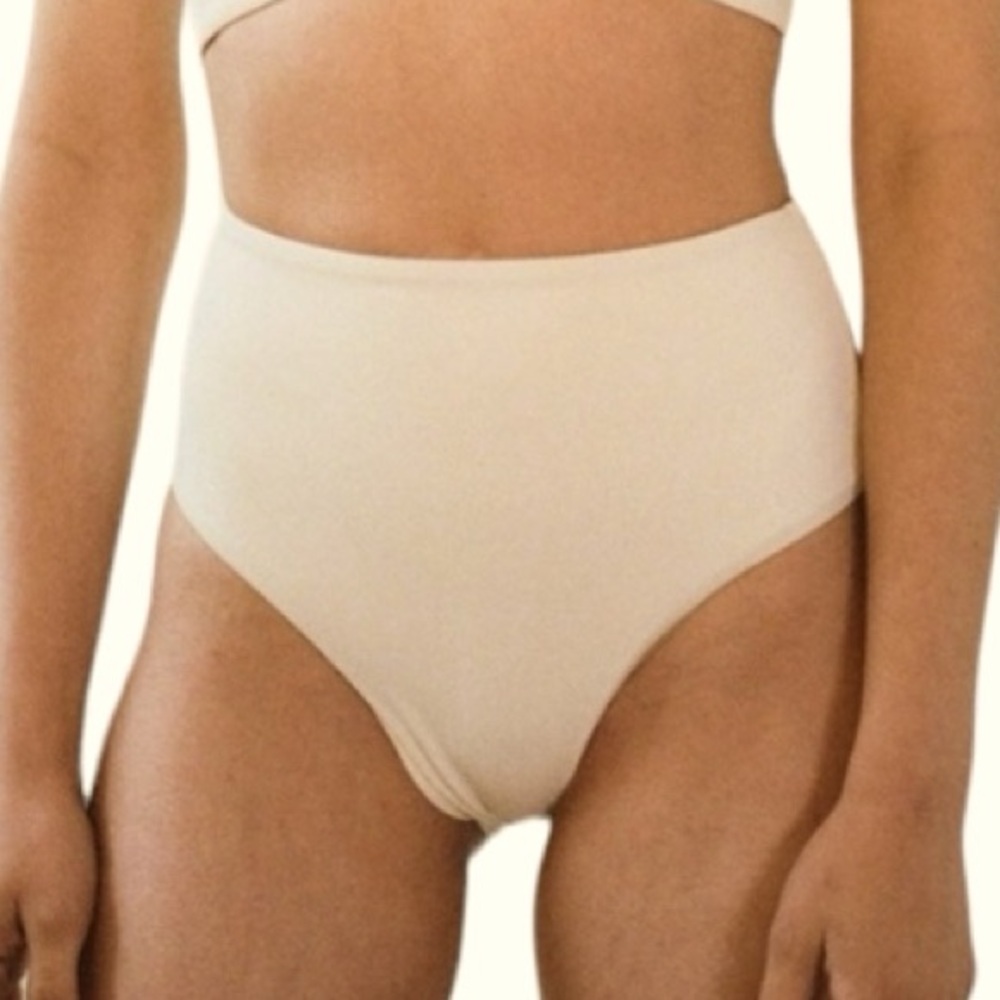 NWT Lokiki Maya high waist bottom